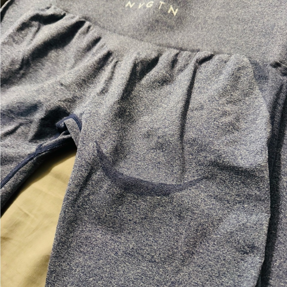 NVGTN Heathered Indigo Blue High-Waisted Leggings - Picture 3 of 4